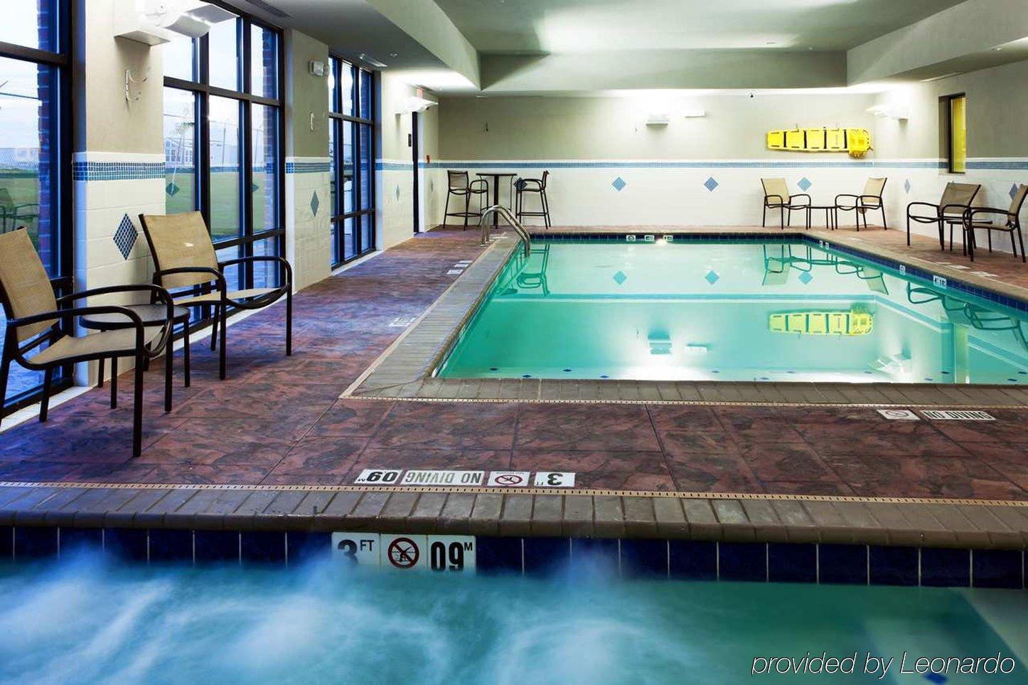 Hampton Inn & Suites Middlebury Удобства фото